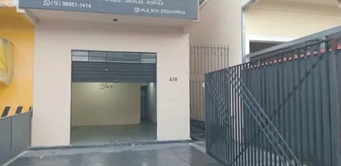Excelente Ponto Comercial na Av. Arthur Antônio dos Santos - Cidade Morumbi