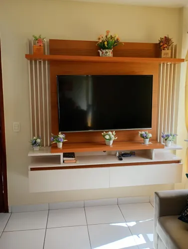 Painel para TV Home Suspenso