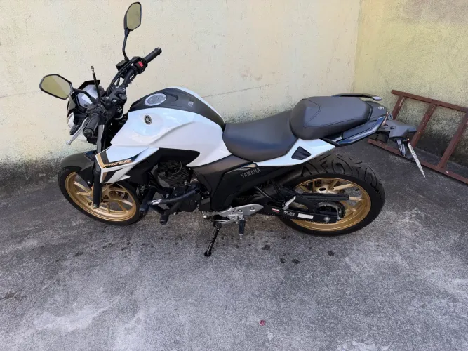 FAZER 250 modelo FZ25 ano 2025