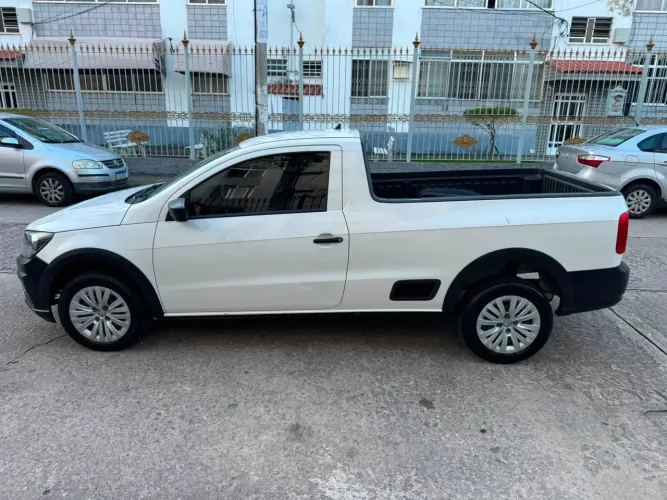 Volkswagen Saveiro Robust 1.6 Total Flex 8V 2023
