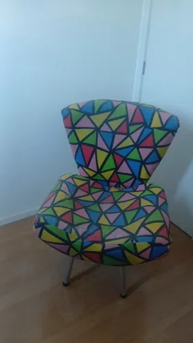 Cadeira Colorida R$ 20