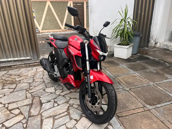 Fazer FZ 25 2022 aceito troca 