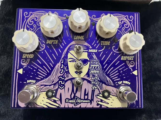 Pedal Delay com tap tempo e Modulação Oracle Kappa Electronics