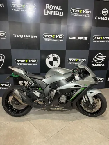 KAWASAKI NINJA ZX-10R 2018 (IPVA 26 PAGO)