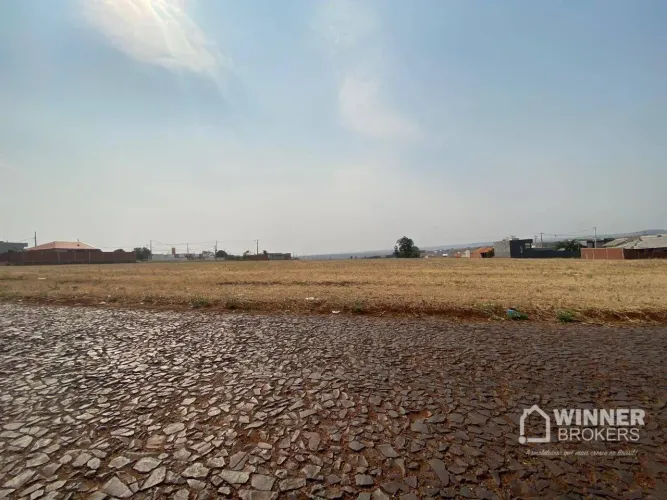 Terreno à venda, 60500 m² por R$ 2.900.000,00 - Área Rural - Doutor Camargo/PR