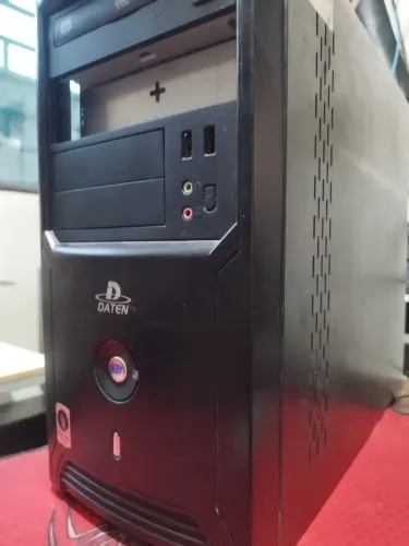 Gabinete Core 2 quad/6GB/500GB