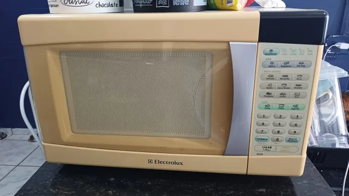 Micro-ondas 28litros