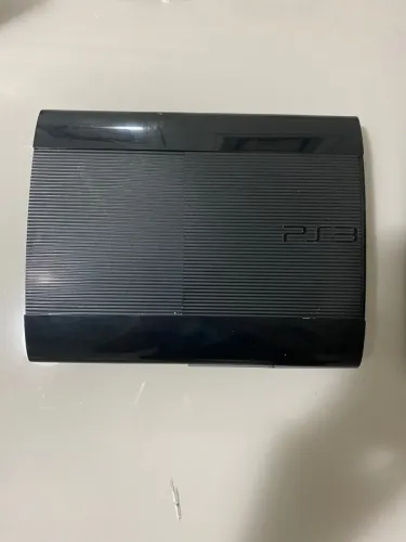 PlayStation 3 Super Slim 500Gb + Controles originais usados + 5 jogos