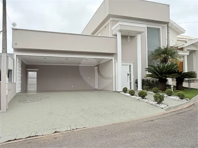 Casa à venda com 3 suítes no condomínio Belvedere 2, Votorantim - SP