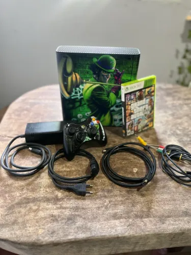 Xbox 360 super slim