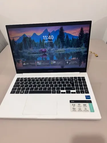 Samsung Book i5 11ª Geração | 8GB RAM | 1TB | Excelente Estado