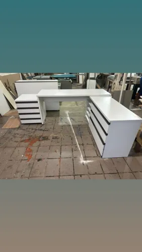Balcão de atendimento em MDF