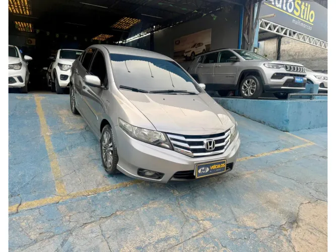 Honda City Sedan LX 1.5 Flex 16V 4P Aut. 2014
