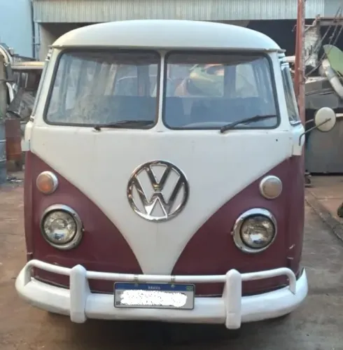 Volkswagen Kombi Standard/ Luxo/ Serie Prata 1976