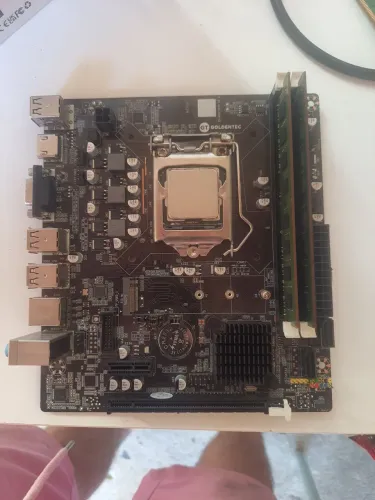 Kit i3 2100 liga mais nao da video