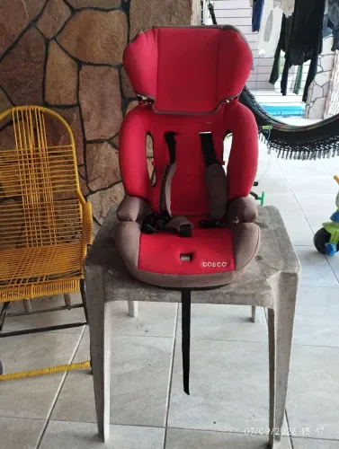 Cadeirinha pra criança