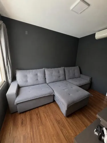 Sofá com Chaise