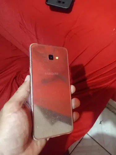J4+ celular sansung