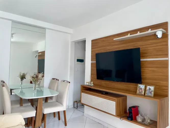 Custo benefício fantástico, Charmoso apartamento à Venda com 2/4 em Lauro de Freitas!