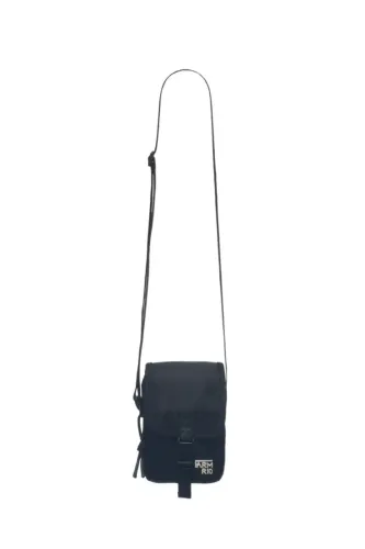 Bolsa FARM RIO Farm Fervo Preta com Branco ( NOVA NA ETIQUETA )