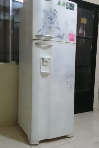 Geladeira Eletrolux