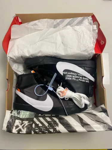 Tênis Nike Blazer Mid x OffWhite