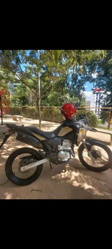 VENDE-SE HONDA XRE300 ADVENTURE 41.000 KM ÚNICO DONO IPVA PAGO