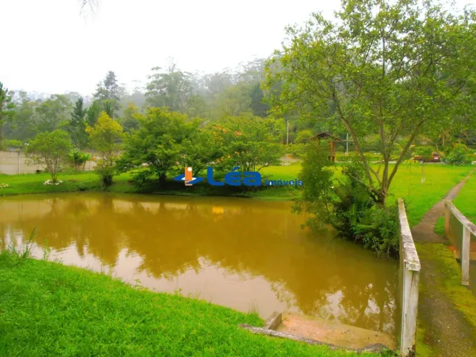 CHACARA RESIDENCIAL em RIBEIRÃO PIRES - SP, CASA VERMELHA