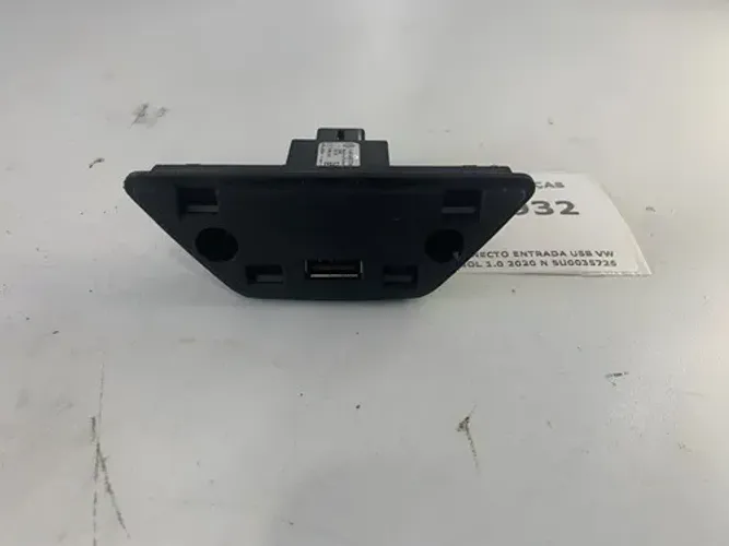 Conector Entrada Usb Vw Gol 1.0 2020 N 5u0035726