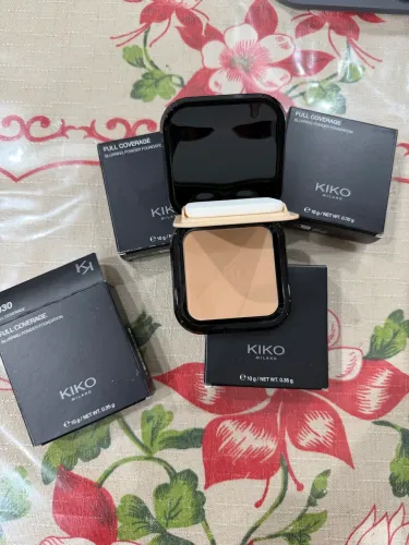 Kiko Milano Full Coverage Blurring Powder Foundation 30