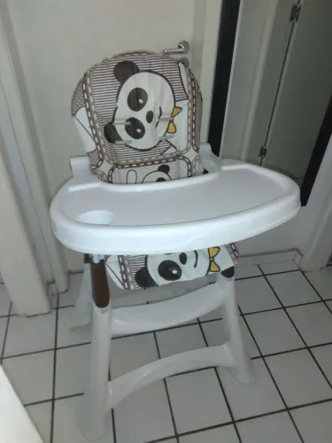 Cadeirinha de bebê alta