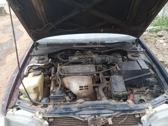 Vendo peças do Corolla 98