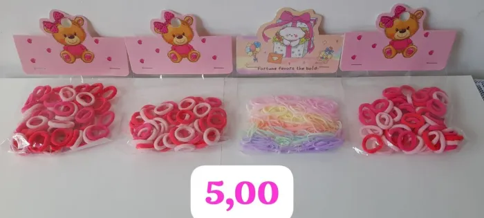 VENDO KIT COM ELÁSTICOS DE CABELO
