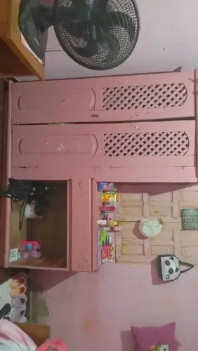 Vendo esse guarda-roupa