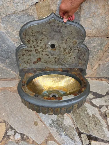 Lavatório Vintage Ornamental em Cobre/Latão Esculpido - Peça Antiga