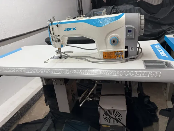 Máquina de costura ultrasônica para costurar Tnt 