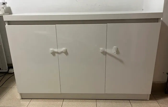 Aparador / Balcão Branco 3 Portas Grande e Resistente - Excelente Estado