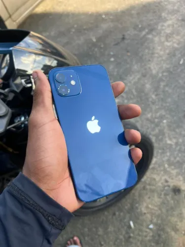 iPhone 12