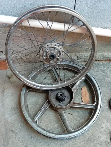 Roda Dianteira Titan 150 2004 Á 2013 Raiada 4mm Freio Disco e roda traseira com camara