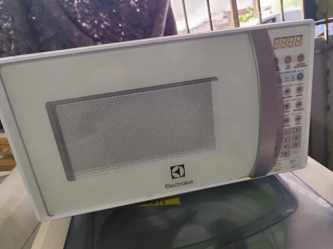MICROONDAS ELECTROLUX 