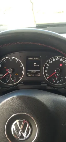 Volkswagen Fox Rock IN RIO 1.6 MI Total Flex 8V 5P 2014