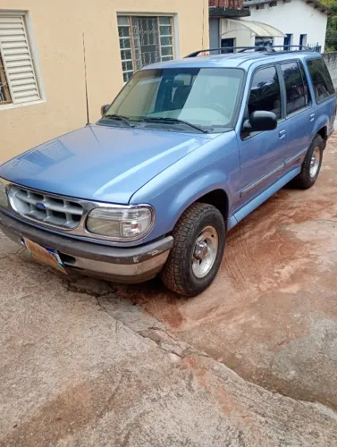 Ford Explorer XLT 4X4 4.0 V6 1997