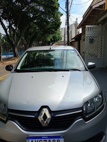 Renault Logan Expression Hi-flex 1.6 8V 4P 2015