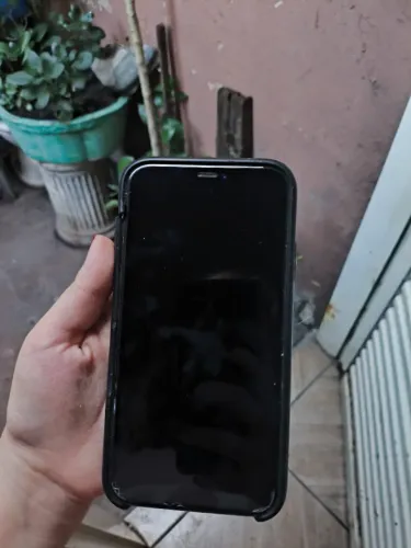 iPhone XR 64GB