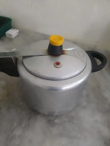 Panela de Pressão Rochedo 4,5 L