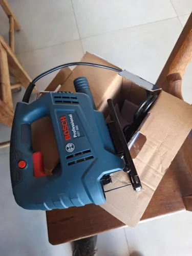Serra Tico-Tico Bosch 500W | Velocidade Variável 6 Níveis