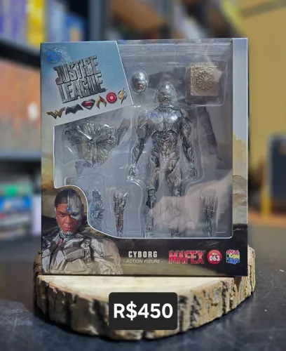 Cyborg Mafex