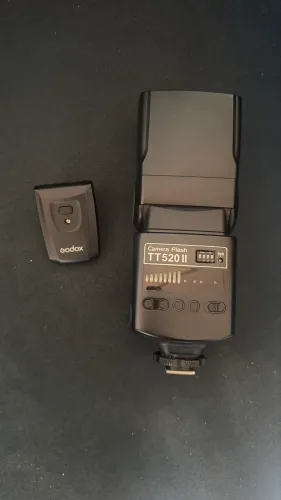 Flash TT520 II