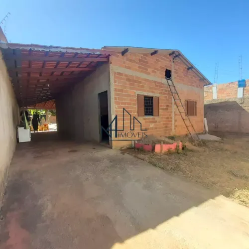 Casa 2 Quartos - Park Itamaraty - Aparecida de Goiânia - GO
