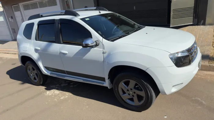 Renault Duster Dynamique 1.6 Hi-flex 16V Mec. 2014